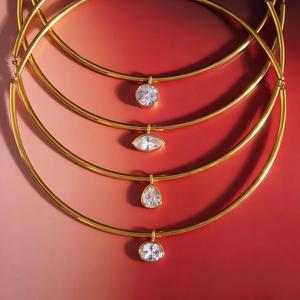Collier ras du cou de luxe en acier inoxydable avec zircone cubique, plaqué or 18 carats PVD, pour femme - Product Image 2