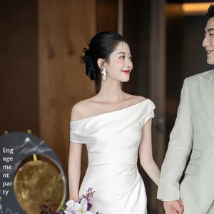 <span class=keywords><strong>Abito</strong></span> da Sposa Principessa con Scollo Profondo a V, Spalle Scoperte, Vita Segnata, Lunghezza <span class=keywords><strong>Midi</strong></span>, Dettagli in Cristallo e Illusione Ottica, Nuovo Vestito da Sera per Spose - Product Image 6