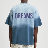T-shirt homme en jersey de coton 280 g/m² épais, coupe ample, col ras du cou, épaules tombantes, style streetwear oversize, avec motif graphique et effet délavé