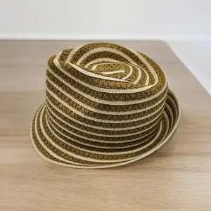 Sıcak satış fabrika doğrudan fiyat Boater saman Fedora şapka Panama tarzı plaj siperlikli şapka