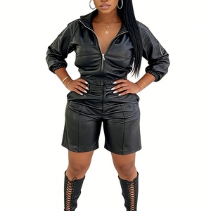 Nouvel ensemble 2 pièces en cuir PU pour femme : haut à capuche à manches longues et short court – Tendance - Product Image 3