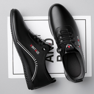 XINTAIZI Mocasines de cuero para hombre, zapatos informales con punta redonda y suela suave, zapatos planos sin cordones de estilo británico para jóvenes - Product Image 2