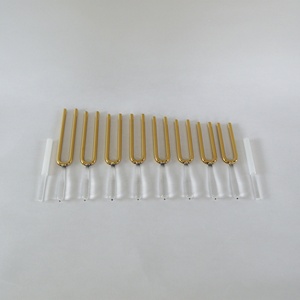 Ensemble de chakras de guérison sonore HF 8 pièces de diapasons en cristal de quartz de 10mm Fourchette chantante en quartz doré 8 tons <span class=keywords><strong>Diapason</strong></span> en cristal de quartz - Product Image 1