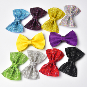 Delicados Apliques de Cristal con Pedrería Colorida en Forma de Lazo para Coser en Zapatos, Bolsos y Accesorios de Decoración para Bodas - Product Image 2