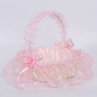 Panier à fleurs de mariage moderne et minimaliste en fer et rotin tressé, orné de dentelle, pour demoiselle d'honneur et dispersion de pétales