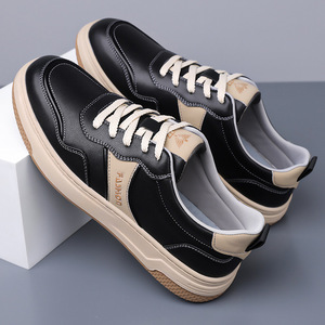 รองเท้าหนังลำลองผู้ชาย กันลื่น พื้นนุ่ม ส้นเตี้ย สไตล์เดินสบาย - Product Image 2