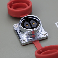 Batterie portable LiFePO4 semi-solide 200Ah 3000 cycles 12V/24V avec roues de chariot pour utilisation extérieure -20 à 60°C