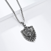 Kalung Berlapis Emas 18k Bentuk Perisai Santo Michael Anti-Kusam dan Personal, Liontin Baja Tahan Karat 316L untuk Pria