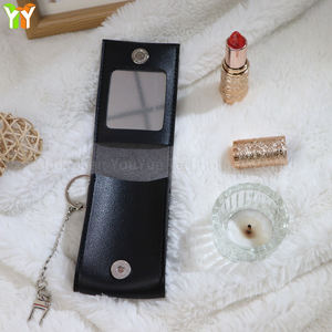 Étui élégant pour rouge à lèvres en cuir PU avec pochette de rangement pour rouge à lèvres portable miroir pour femmes essentiel pour un usage quotidien voyage en plein air - Product Image 4