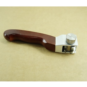 Testeur d'adhérence à croisillons ISO 2409 ASTM D 3359 ASTM D 3302 - Product Image 2