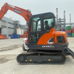 Excavatrice sur chenilles hydraulique Doosan DX60 d'occasion, mini-pelleuse de 6 tonnes, matériel de construction, excavatrice d'occasion CE/EPA à vendre - Product Image 1