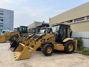 รถตักล้อยาง CAT 420F ใหม่เอี่ยมสำหรับส่งออก ยี่ห้อ CAT แท้ เครื่องจักรครบชุด ระบบไฮดรอลิกทนทาน สภาพเครื่องดี - Product Image 1