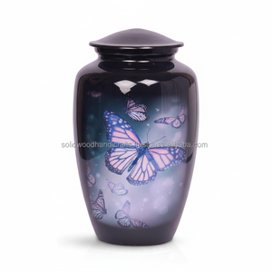 Vente chaude de haute qualité belle conception en laiton adulte urnes funéraires pour cendres urnes faites à la main urnes funéraires - Product Image 1