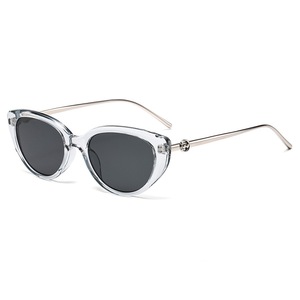 Gafas de sol tipo ojo de gato con media montura, lentes degradadas UV400, protección solar retro para mujer, para adultos - Product Image 2
