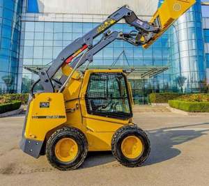 Chargeuse compacte sur pneus XC7-SV12 de 1,2 tonne avec levage vertical, puissant moteur turbo Yanmar et hydraulique à haut débit, prête à l'emploi - Product Image 1