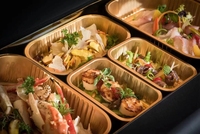 Vente en gros de boîtes à lunch en aluminium pour la préparation de repas par les compagnies aériennes plateaux d'emballage casseroles en métal prêtes à manger assiette d'aliment chaud en aluminium