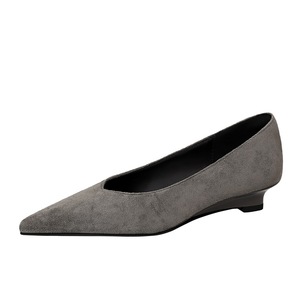 <span class=keywords><strong>Scarpe</strong></span> <span class=keywords><strong>Eleganti</strong></span> Stile Coreano 6300 con <span class=keywords><strong>Tacco</strong></span> <span class=keywords><strong>Basso</strong></span> in Velluto a Punta, <span class=keywords><strong>Scarpe</strong></span> da Donna con Tomaia Bassa a V di Alta Qualità Professionale con Zeppa - Product Image 2