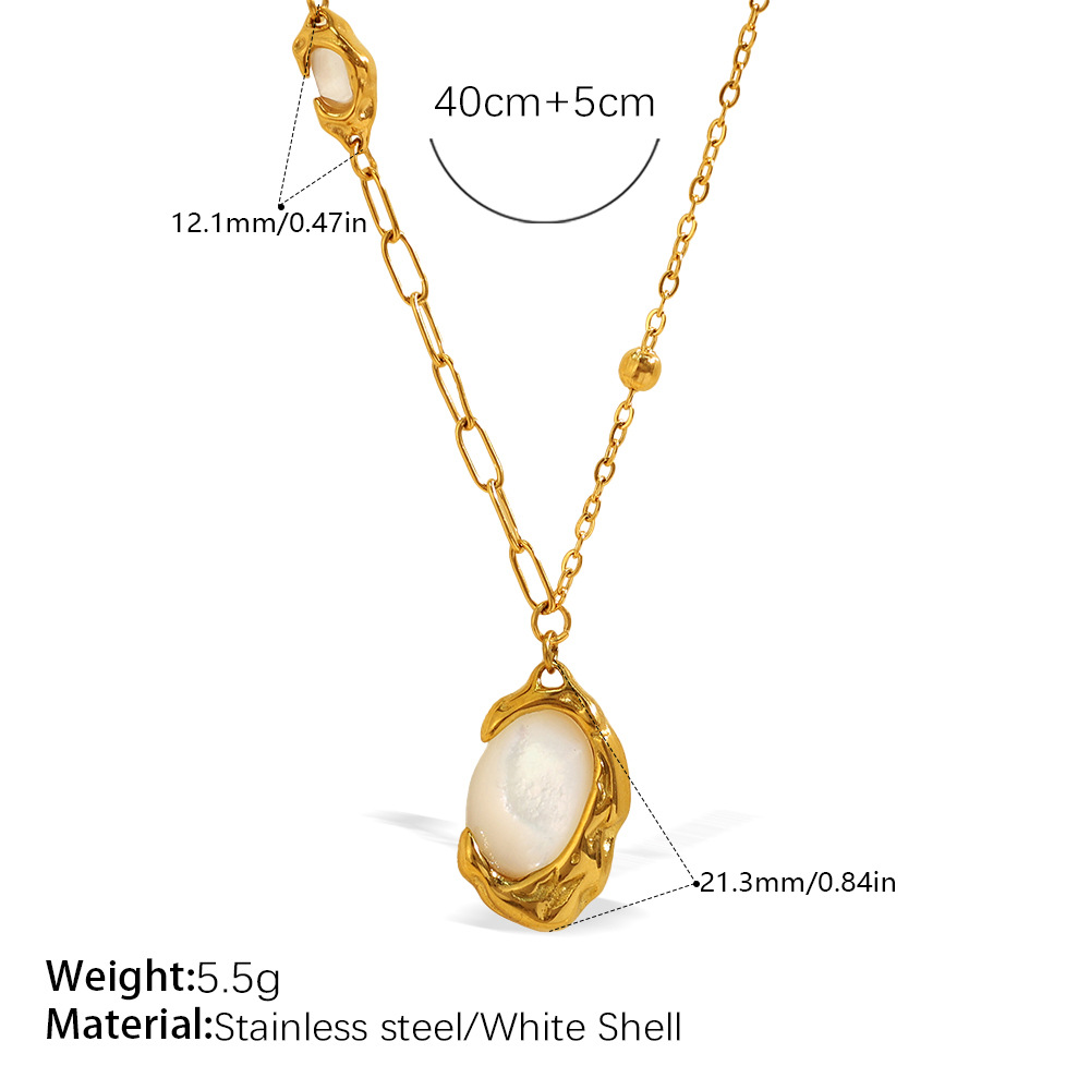 Collar de oro con concha blanca XL365WEG