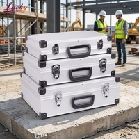 Mallette à outils professionnelle en alliage d'aluminium - Mallette de transport portable avec séparateurs ajustables, conception verrouillable, personnalisable OEM/ODM, légère