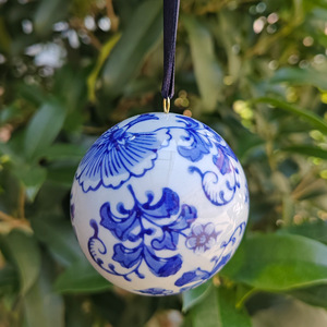 Palline di <span class=keywords><strong>Natale</strong></span> Decorative in Ceramica <span class=keywords><strong>Blu</strong></span> e Bianca Fatte a Mano di Jingdezhen di Fabbrica, Regali Natalizi Originali, Riutilizzabili ed Ecologici - Product Image 4