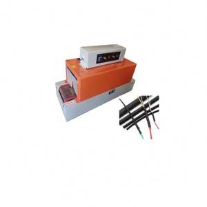 Machine de rétrécissement de chaleur de tube en plastique d'insertion manuelle semi-automatique enveloppant pour le faisceau de câbles - Product Image 1
