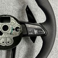 Volante de Fibra de Carbono al por Mayor para Volkswagen MK6 MK5 MK4 MK7 GOLF6 GTI7 con Accesorios de Cuero Perforado