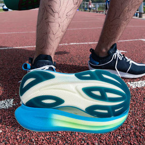 Semelles extérieures de chaussures de course en matériau EVA léger et durable, conception en maille respirante antidérapante pour climat chaud et humide-pour l'Asie du Sud-Est - Product Image 2