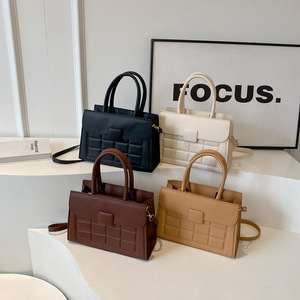 Fabrika Toptan Özelleştirilebilir Kadın Sonbahar Omuz Çantası Ofis Çalışanları İçin Tek Renk İş Su Geçirmez PU Fermuarlı Şık - Product Image 1