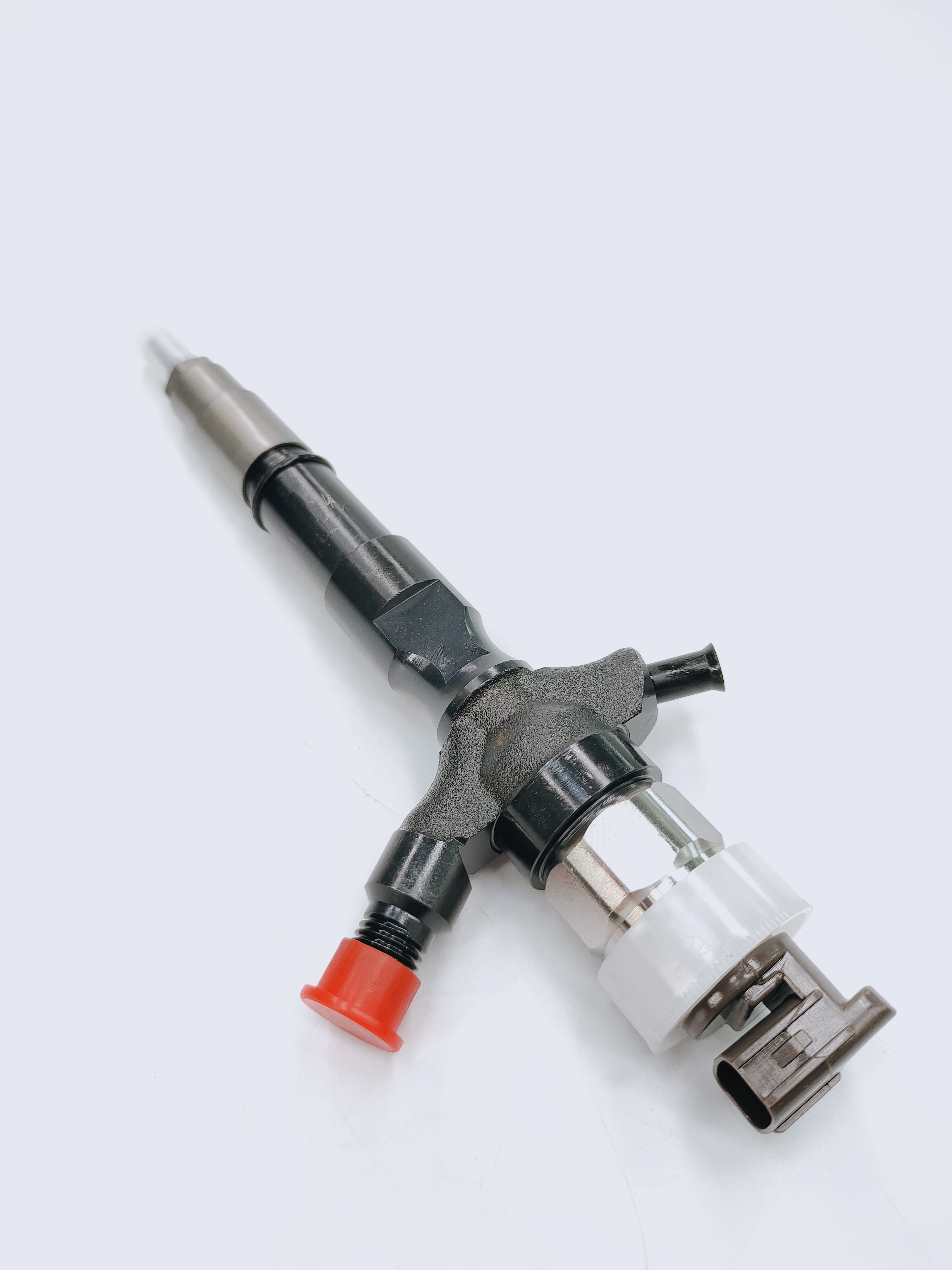 23670-39365 common rail injector 23670-39365  injector for toyota 2KD-FTV 1KD-FTV  injector nozzle 23670-39365  295050-0460