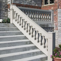 BLVE personnalisé décoration de cour extérieure sculpté à la main pierre naturelle blanc piliers romains balustre garde-corps marbre main courante