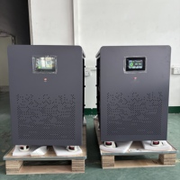 Batterie de stockage d'énergie LiFePO4 verticale 48V 400Ah 460Ah 600Ah 1000Ah avec contrôle Wi-Fi à distance, alimentation de secours solaire hors réseau avec roues