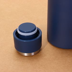Sports Water Bottle 304 Stainless Steel Vacuum Insulated Portable Direct Drinking Large Capacity Screw Cap Black White Blue - Product Image 3