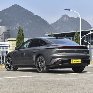 IM L7 2024 MAX lungo raggio auto elettrica pura 4 porte 5 posti nuova 245/45 R19 veicoli passeggeri marca acquista auto Online - Product Image 4