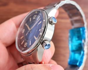 นาฬิกาข้อมือผู้ชายระบบจักรกลกันน้ำลึก ดีไซน์หรูหราทันสมัย พร้อมฟังก์ชั่นเรืองแสง รุ่นใหม่มาแรง - Product Image 3