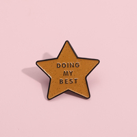 Mini quantité minimale de commande étoile à cinq branches pentagone broche revers Badge bijoux accessoires sac à dos vêtements broche cadeau pour un ami