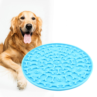 Vente en gros de tapis de nourriture lente en silicone écologique pour animaux de compagnie plaque d'os de léchage de chien avec ventouses produits en plastique écologiques pour animaux de compagnie