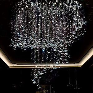 맞춤형 디자이너 미래 지향적 인 대형 계단 장식 호텔 조명 예술적 무라노 유리 깃털 LED 교수형 샹들리에 - Product Image 6