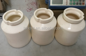 Porselein 99-99.7% Hoge Aluminiumoxide Keramische Kogelmolen Maalpot Met Deksel - Product Image 5