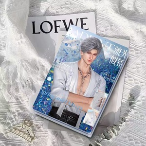 Personnage d'anime personnalisé impression de magazines de mode - Product Image 1