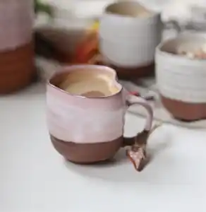 Modern benzersiz retro seramik çiftler için çay bardağı yaratıcı kalp şeklinde kahve kupa hediye
