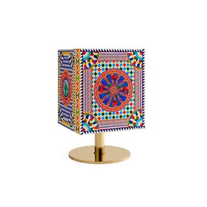 Meuble de rangement pour vin en acier inoxydable de luxe, buffet design moderne pour la décoration du salon des villas et des manoirs - Product Image 1