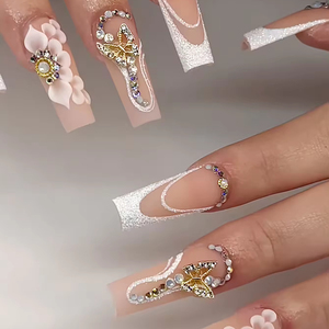 Shinning Stone 24 piezas estilo francés clavos largos a presión Material ABS <span class=keywords><strong>de</strong></span> alta calidad juego <span class=keywords><strong>de</strong></span> caja <span class=keywords><strong>de</strong></span> embalaje personalizado para dedos - Product Image 1