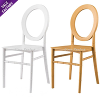 Vente chaude Sans Bras En Plastique Résine Dos Rond Banquet Événement Partie Chaise Or Blanc Lux Hôtel Chaises De Mariage