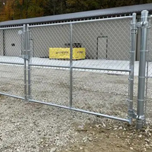 6ft 8ft 10ft Maschendrahtzaun Diamant-Metall-Eisendrahtgeflecht Cyclone-Drahtpaneel Maschendrahtzaun zum Verkauf - Product Image 1