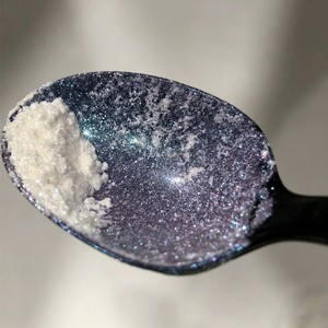 Poudre de pigment cosmétique à paillettes violettes, effet caméléon aurore, pour applications en résine époxy et maquillage - Product Image 3