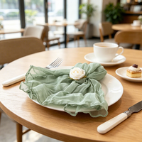 Serviette en tissu réutilisable en seersucker vert sauge pour la décoration de table de dîner, mariages, baby showers, fêtes et utilisation en avion