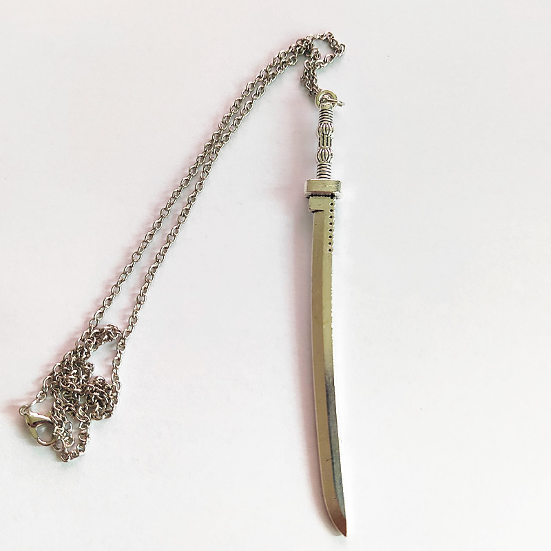 6種類ヴィンテージ剣ペンダントネックレス新デザイン合金短剣