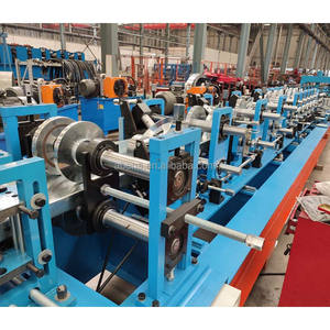 Perfil de acero en frío completamente automático de alto estándar Intercambiable C Z U <span class=keywords><strong>Purlin</strong></span> Máquina formadora de rollos - Product Image 3