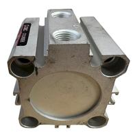 Plc Ecdq2b32-10d Verin Compact pour produit sous garantie