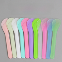 Ensemble complet d'outils de mélange en plastique pour la beauté, avec bols de mélange, fournitures pratiques pour la préparation de masques faciaux et les soins de la peau